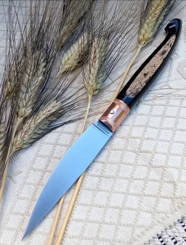 La Suergina con spighe di grano - coltello artigianale Sulcis